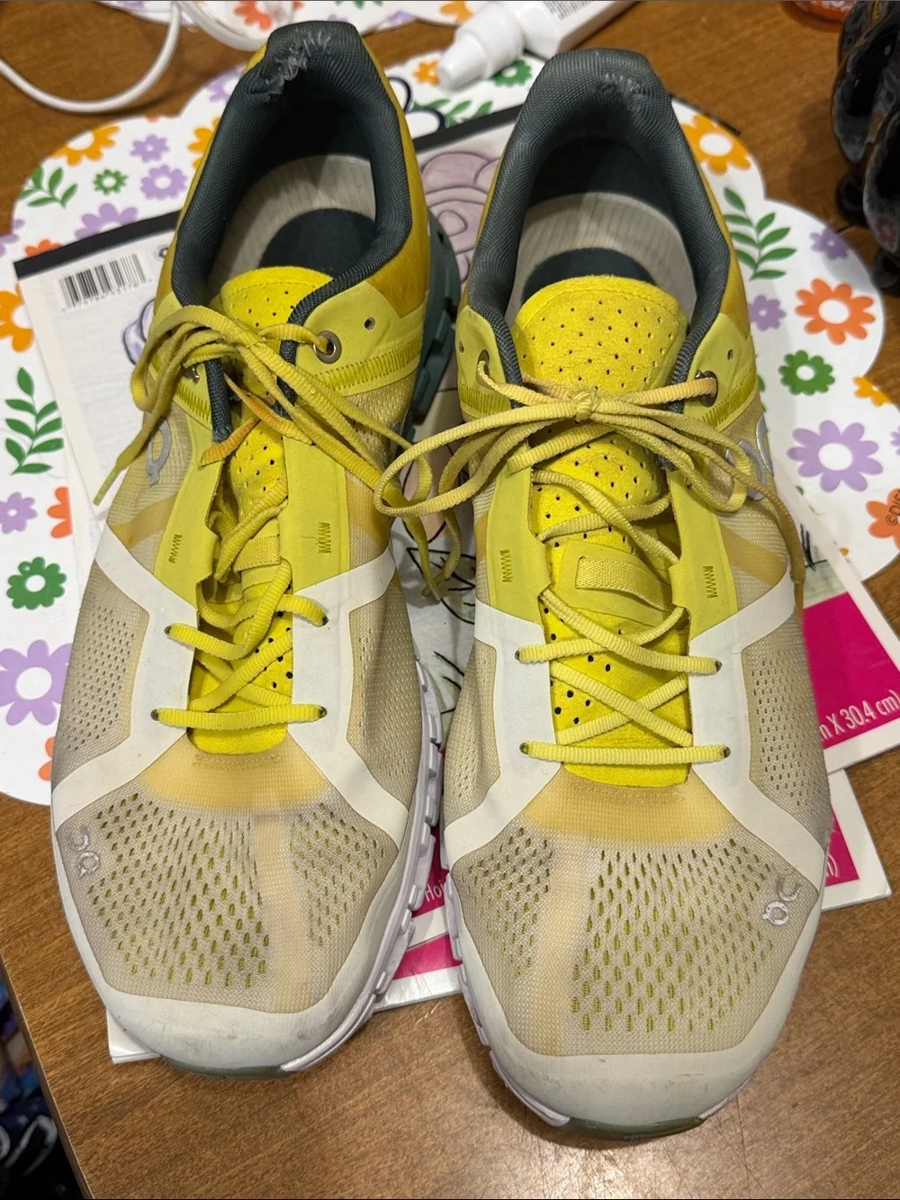 On Cloudflow Citrus & Sea sz 11.5